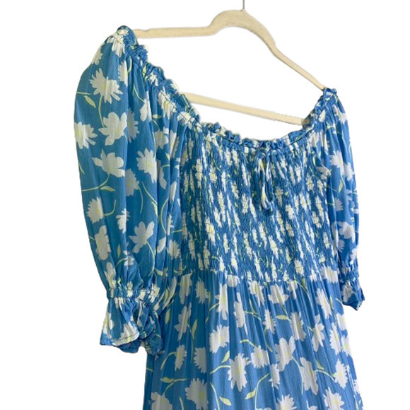 FAITHFULL THE BRAND Light Blue & White Leyla Floral Olinda‎ Midi Dress - Picture 4 of 16